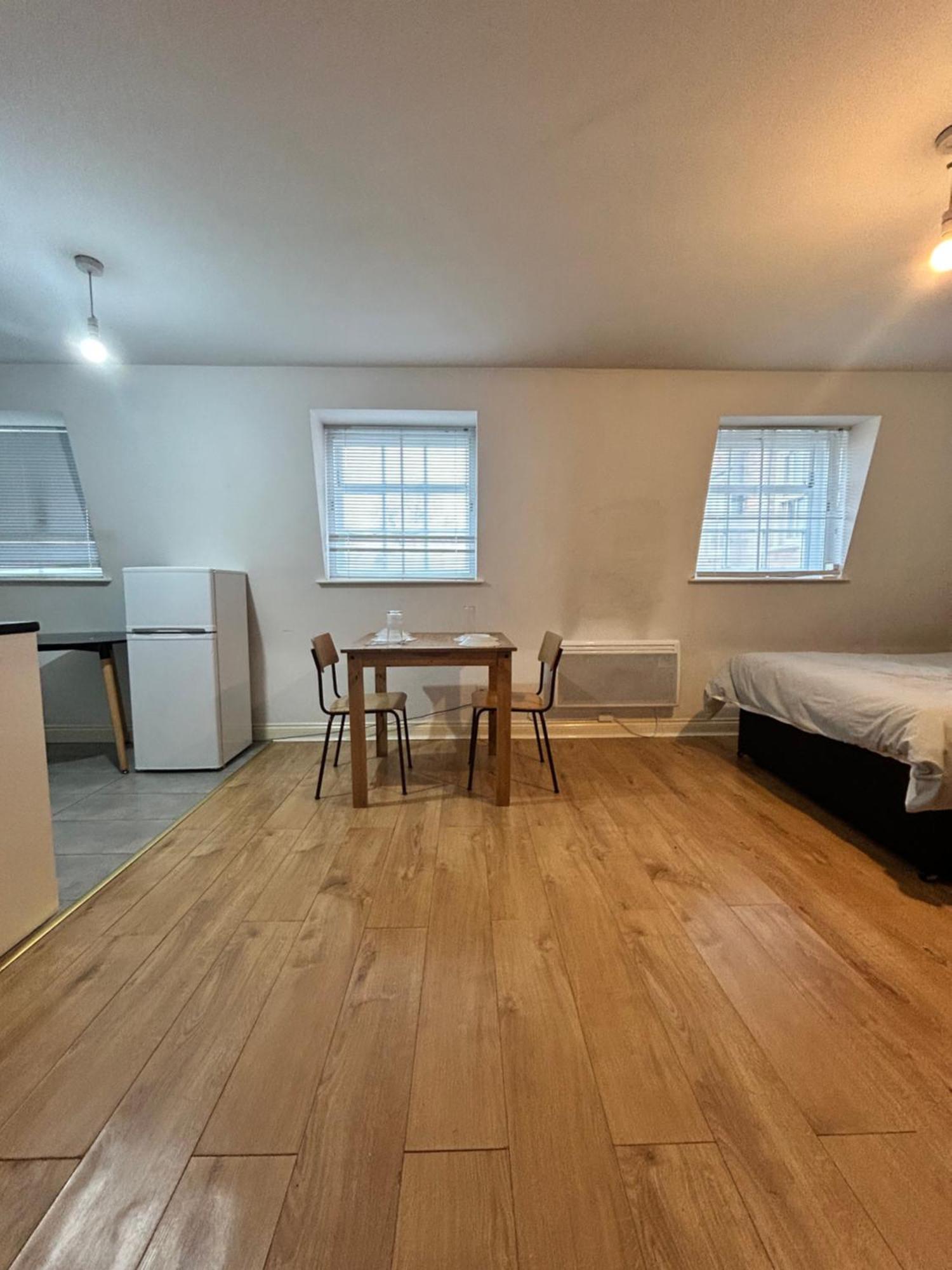Leicester Studio At City Centre With Free Parking Dış mekan fotoğraf